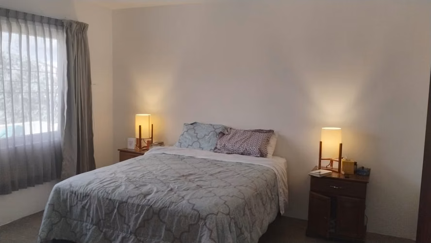 ZONA 16 HACIENDA REAL HERMOSA CASA EN VENTA