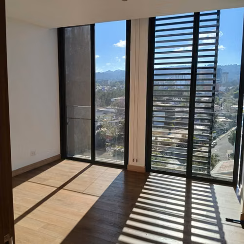 APARTAMENTO EN RENTA - TRIVÁ
