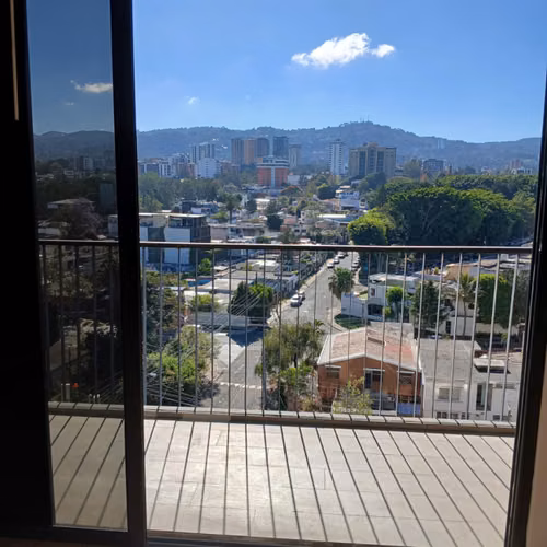 APARTAMENTO EN RENTA - TRIVÁ
