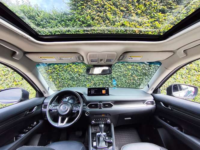 Lujosa Mazda Cx-5 Premium Awd  Modelo 2023 (Importada) - Imagen 3