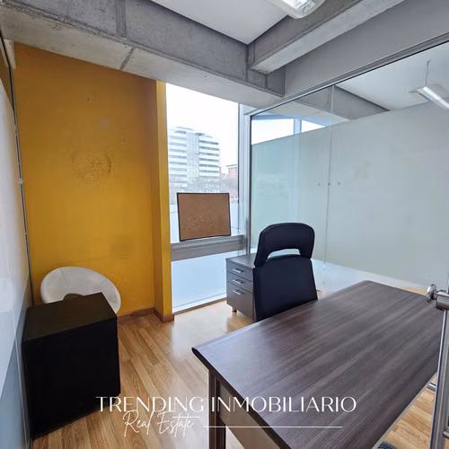 Oficina Amueblada para Arrendar Edificio Platina Zona 10 de 9 Espacios con 2 Parqueos - Imagen 5