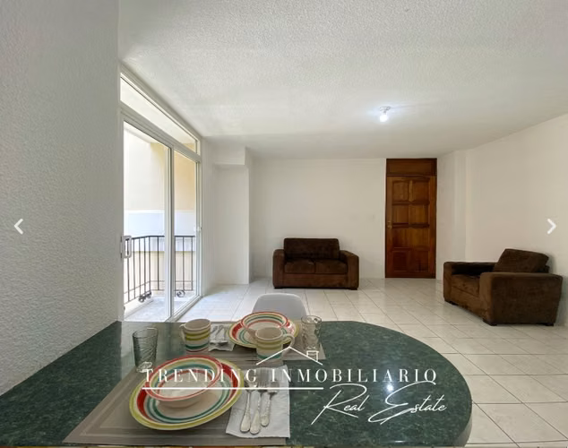 Apartamento en Alquiler en Edificio La Montaña Zona 16 con un Dormitorio y un Parqueo