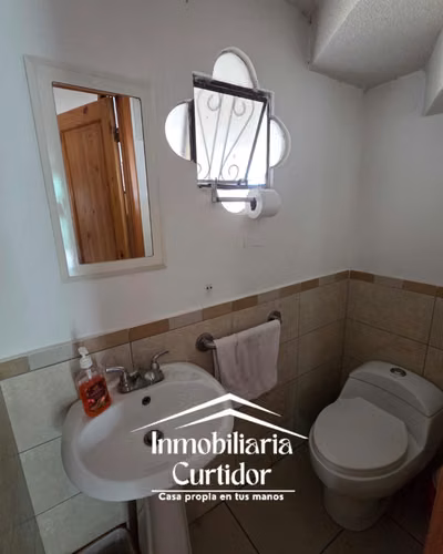 CASA EN VENTA – CONDOMINIO ARRAZOLA COUNTRY CLUB (FRAIJANES)
