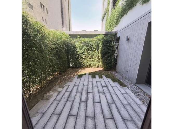 APARTAMENTO EN VENTA CON JARDÍN – EDIFICIO IRIDIA | ZONA 13 - Imagen 12