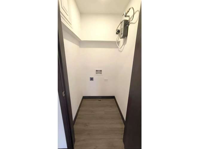 APARTAMENTO EN VENTA CON JARDÍN – EDIFICIO IRIDIA | ZONA 13 - Imagen 11