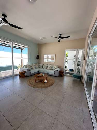 Casa de playa en venta - Iztapa