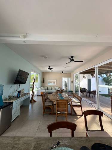 Casa de playa en venta - Iztapa