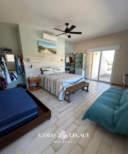 Casa de playa en venta - Iztapa