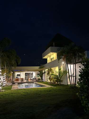Casa de playa en venta - Iztapa