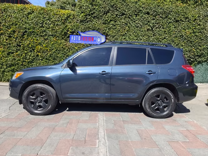 Toyota Rav4 Awd        Modelo 2011 - Imagen 4