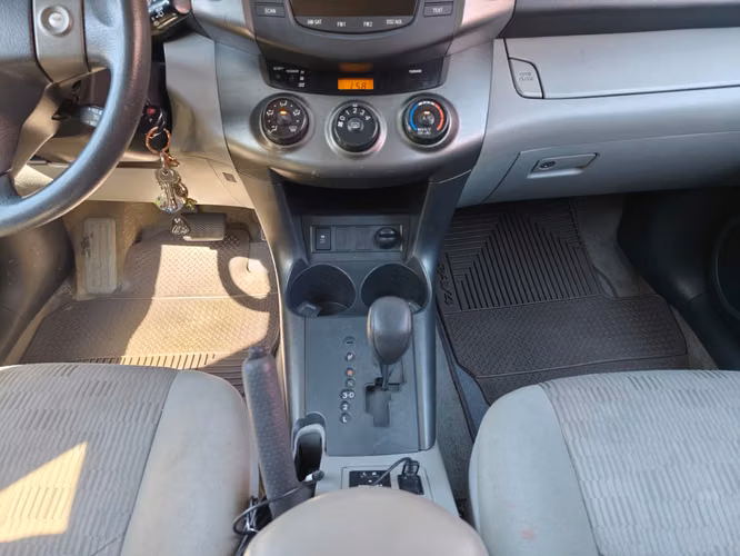 Toyota Rav4 Awd        Modelo 2011 - Imagen 6