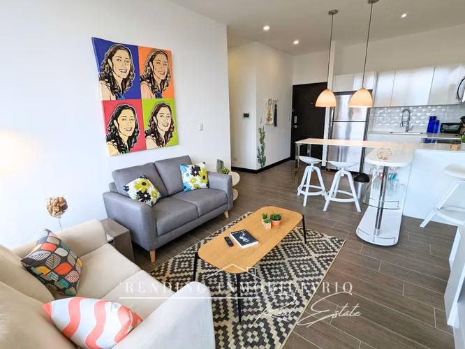 Renta de Apartamento en Edificio Diago6 Zona 10 de 2 Habitaciones con 2 Parqueos