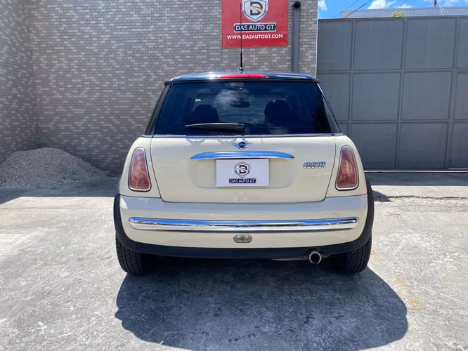 Mini Cooper Mecánico Modelo 2002 - Imagen 4