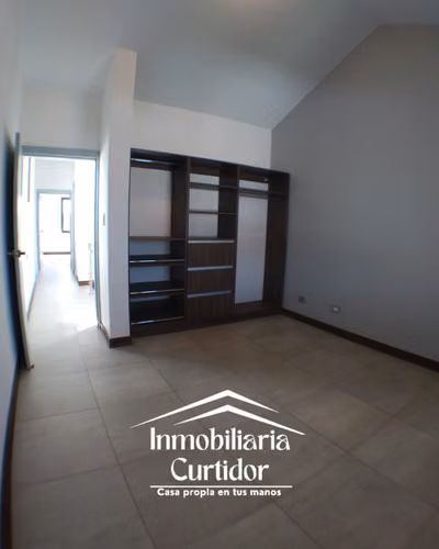 RESIDENCIA EN VENTA – CONDOMINIO LOS MANANTIALES (KM 19 SAN JOSÉ PINULA) - Imagen 19