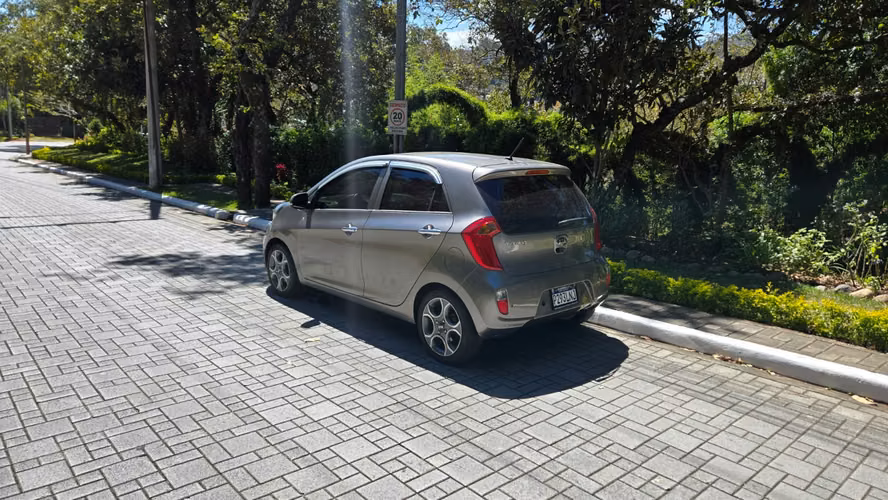 KIA MORNING 2015