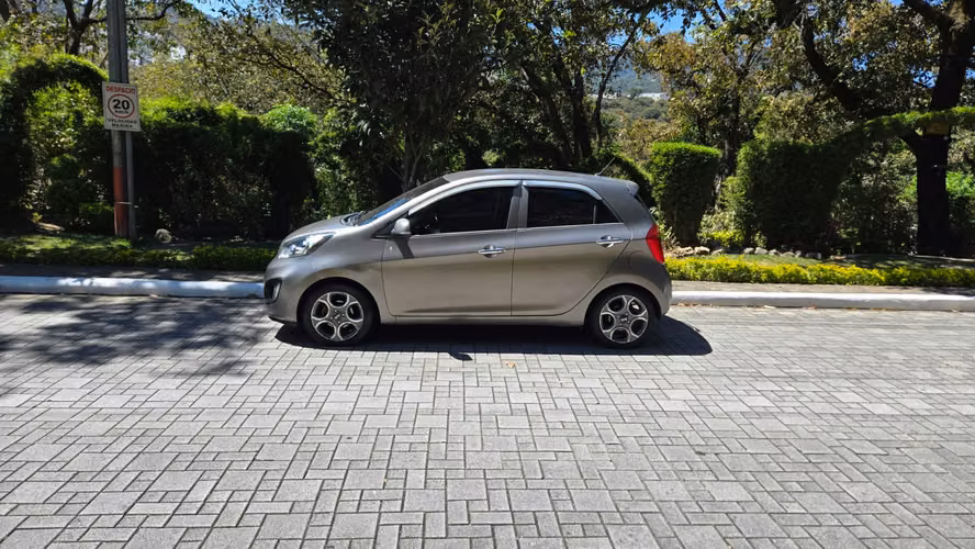 KIA MORNING 2015