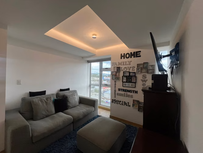 VENDO APARTAMENTO AMUEBADO CITY HAUS ZONA 10 - Imagen 6