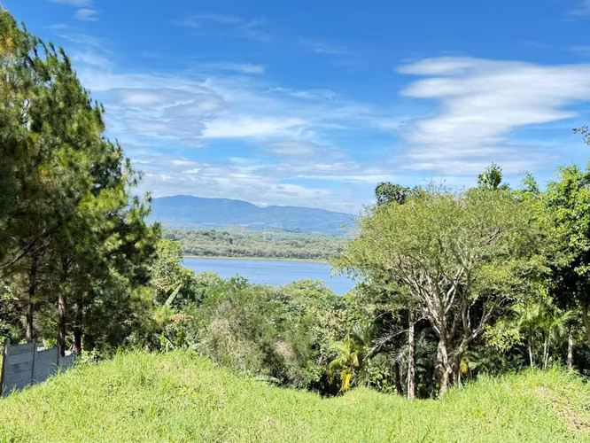 Vendo Terreno en Laguna del Pino, Carretera a El Salvador | ACODI