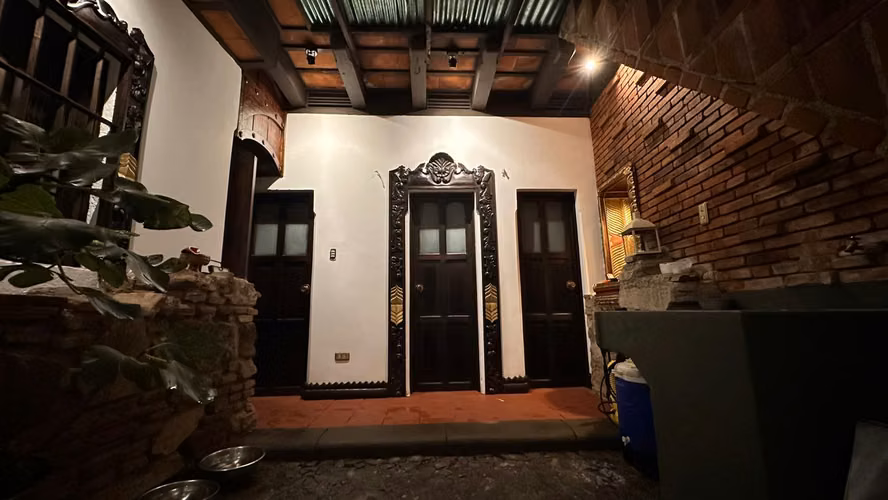 Vendo Casa de un nivel en el Casco de Antigua Guatemala | ACODI