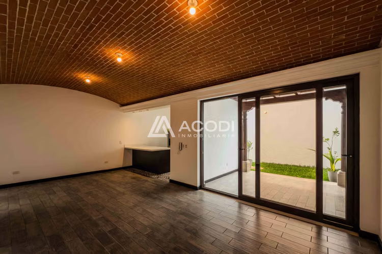 Vendo Casa cerca de Antigua Guatemala, Alotenango | ACODI