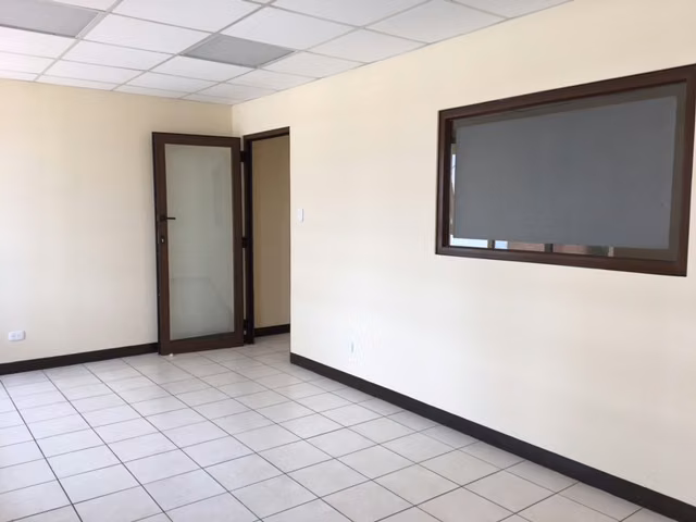 Alquilo Oficina en Zona 10 | ACODI