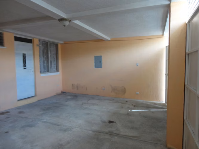 Vendo Casa en Los Olivos, zona 18 | ACODI