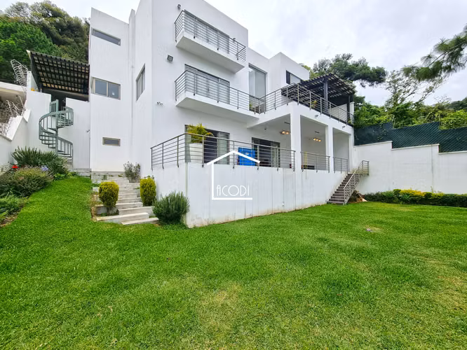 Vendo Casa en Las Cumbres, zona 16 | ACODI