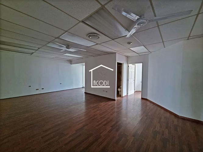 Alquilo Oficina en Murano Center, zona 10 | ACODI - Imagen 2