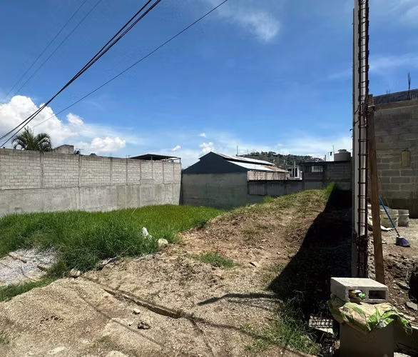 VENDO TERRENOS ZONA 18