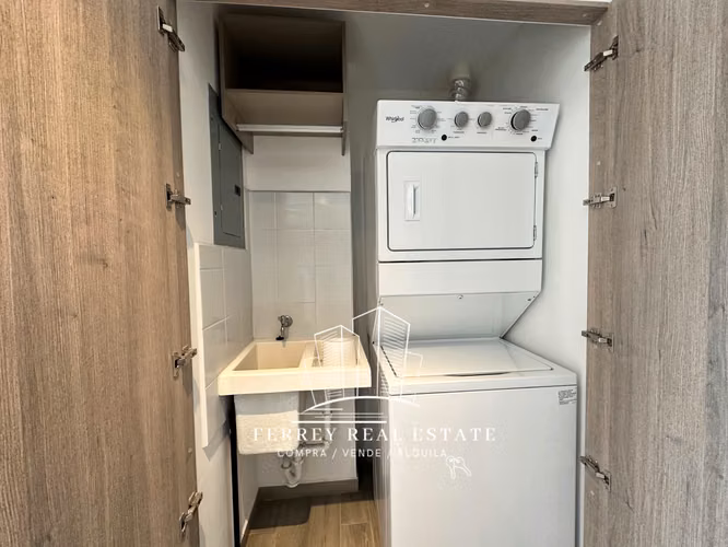 PARQUE 10, Venta de 2 habitaciones!!