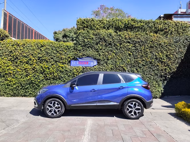 Renault Captur Modelo 2022 - Imagen 4