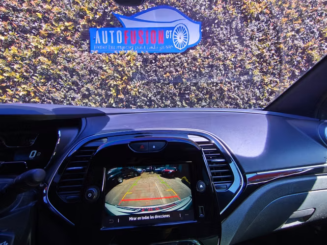 Renault Captur Modelo 2022 - Imagen 8