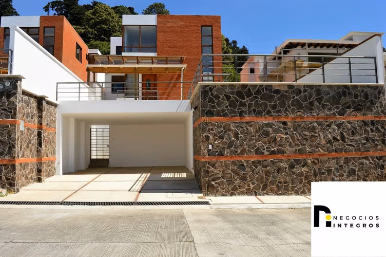 CASA EN ALQUILER CONDOMINIO ALTO VALLE CAES KM 12.5