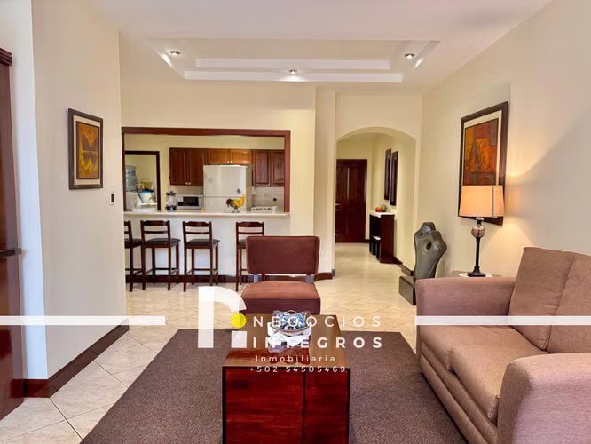 RENTO APARTAMENTO AMUEBLADO EN PRIMER NIVEL EN ZONA 10 MILENIA