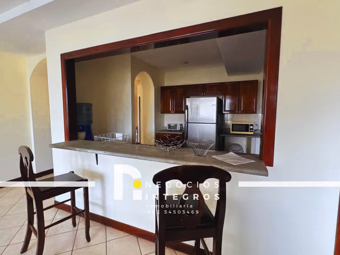 VENDO AMPLIO APARTAMENTO EN MILENIA ZONA 10 COLONIA OAKLAND - Imagen 4