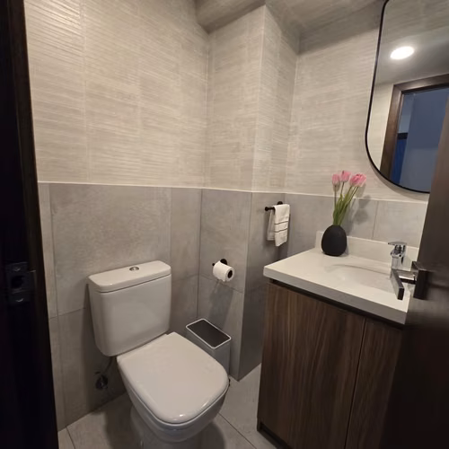 Casa EL ROBLE ZONA 14 LINDO APARTAMENTO EN VENTA
