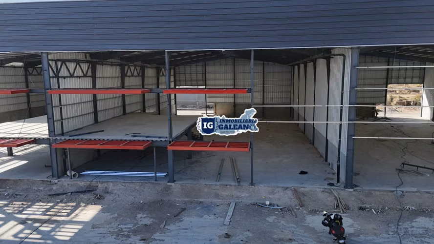  BODEGA COMERCIAL EN RENTA – RUTA AMATITLÁN   Plaza Comercial con vista  y acceso inmediato a la CA-9 Amatitlan.