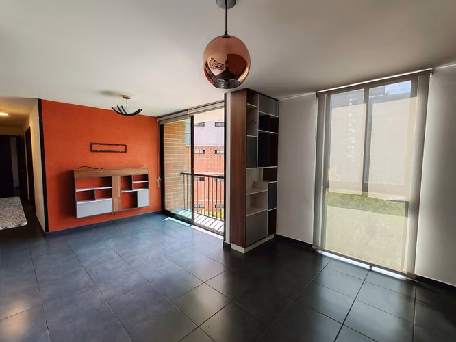 VENDO APARTAMENTO MARISCAL UNO UNO ZONA 11 - Imagen 8
