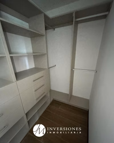 Casa en venta de 3 Dormitorios en Zona 13