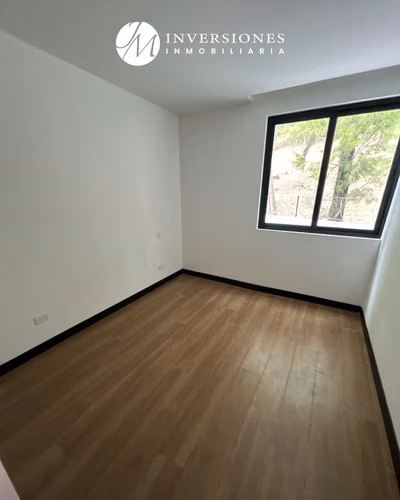 Casa en venta de 3 Dormitorios en Zona 13