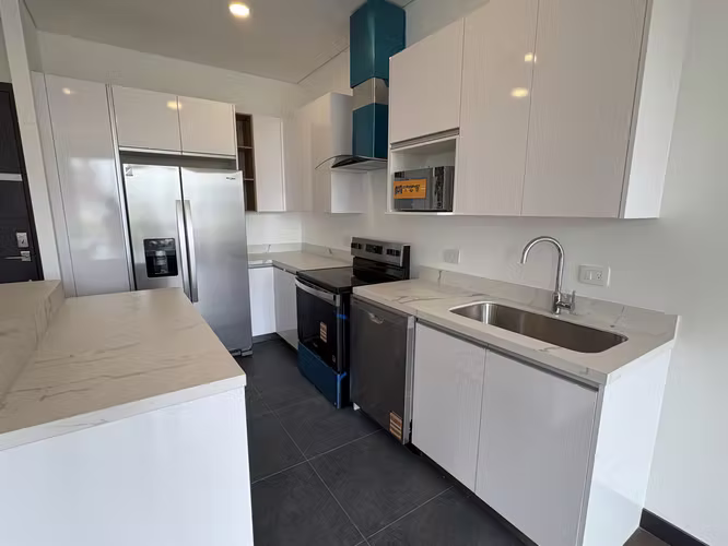 Zona 16 Nogales de Cayala apartamento en renta
