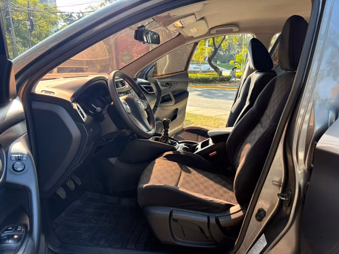 Nissan Qashqai mecanica de agencia