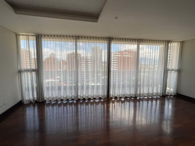 Apartamento en Renta – Zona 14