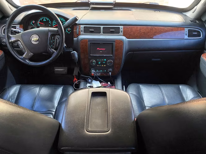 Chevrolet Suburban LT Blindaje 4 Plus de Agencia Modelo 2011