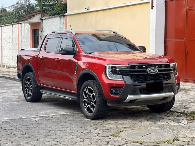 FORD RANGER WILDTRACK 4x4 DIESEL 2023, HILUX DMAX L200