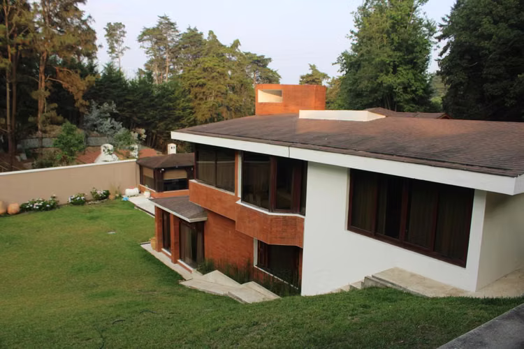 ALQUILO CASA CON PISCINA, SAUNA, SALON SOCIAL, KM.18.7 CARRETERA A EL SALVADOR