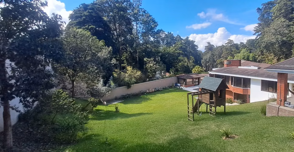 ALQUILO CASA CON PISCINA, SAUNA, SALON SOCIAL, KM.18.7 CARRETERA A EL SALVADOR