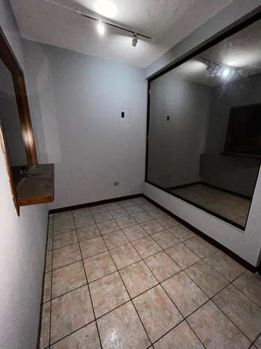 Zona 10 OFIBODEGA - Imagen 19