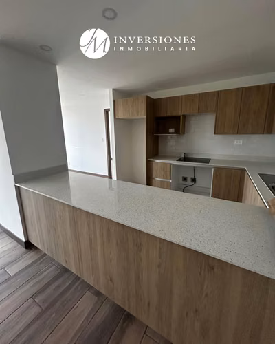 Apartamento en Venta en Zona 15