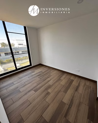 Apartamento en Venta en Zona 15